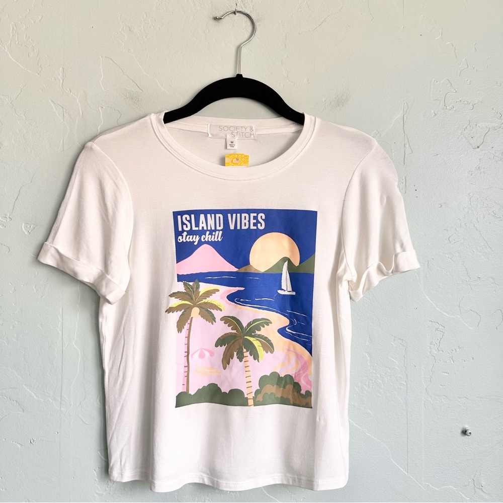 NWT Society & Stitch Girls White‎ Island Vibes Graphic Short Sleeve Tee Medium